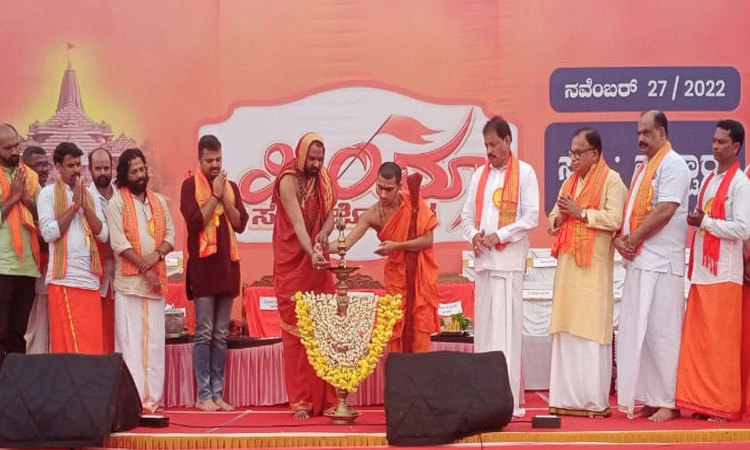 ರಾಮರಾಜ್ಯ ನಿರ್ಮಾಣವಾಗಲು ಸಮಾಜೋತ್ಸವ ಸ್ಪೂರ್ತಿನೀಡಲಿ: ಪೇಜಾವರ ಶ್ರೀ