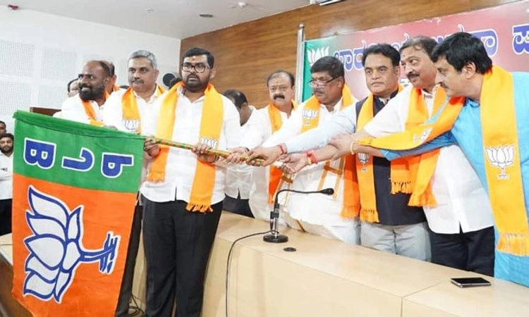 ಬಿಜೆಪಿಗೆ ಸೇರ್ಪಡೆಯಾದ ಸಂಸದೆ ಸುಮಲತಾ ಆಪ್ತ