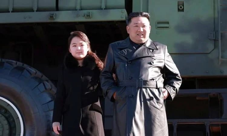 ಮತ್ತೆ ಕಾಣಿಸಿಕೊಂಡ ಕಿಮ್‌ ಪುತ್ರಿ; ಉ.ಕೊರಿಯಾದಲ್ಲಿ ಆಗಲಿದೆಯೇ ಅಧಿಕಾರ ಹಸ್ತಾಂತರ?