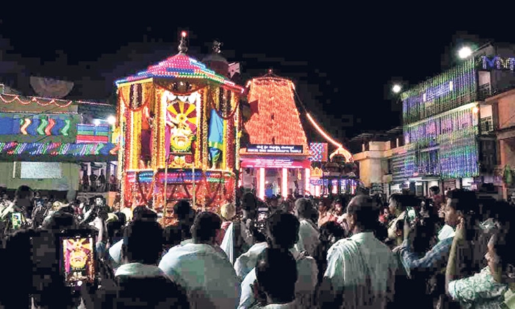 ಕುಕ್ಕೆ: ಹೂವಿನ ತೇರಿನ ಉತ್ಸವ; ಇಂದು ಪಂಚಮಿ ರಥೋತ್ಸವ