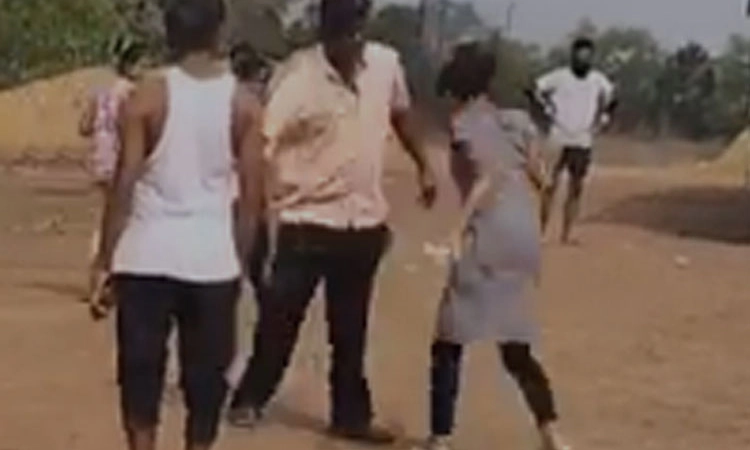 ಕುಂಭಾಶಿ: ಆನೆಗುಡ್ಡೆ ಶ್ರೀ ವಿನಾಯಕ ಟೆಂಪಲ್‌ ಟೂರ್‌ ಗೆ ಬಂದ ಶಿಕ್ಷಕನಿಗೆ ತರಾಟೆ