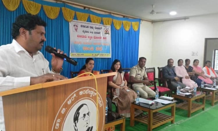 ಕಾನೂನು ಮೀರದಂತೆ ಮುಖಂಡರು ಎಚ್ಚರವಹಿಸಬೇಕು: ಎಸ್ ಪಿ ಆರ್.ಚೇತನ್