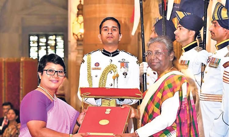 ಮಣಿಪಾಲದ ನರ್ಸಿಂಗ್‌ ಪ್ರಾಧ್ಯಾಪಕಿ ಡಾ| ಎಲ್ಸಾ ಸನತೋಬಿ ದೇವಿಗೆ ರಾಷ್ಟ್ರ ಪ್ರಶಸ್ತಿ