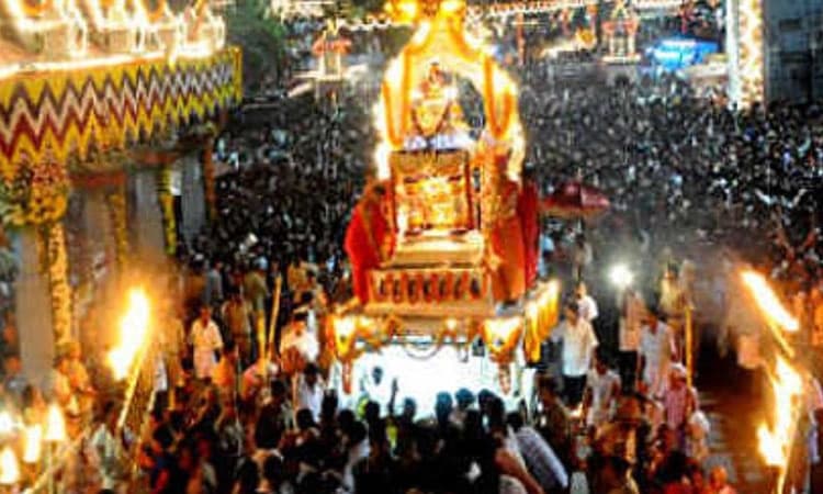 ಶ್ರೀ ಕ್ಷೇತ್ರ ಧರ್ಮಸ್ಥಳ: ಲಕ್ಷದೀಪೋತ್ಸವ ಸಂಪನ್ನ