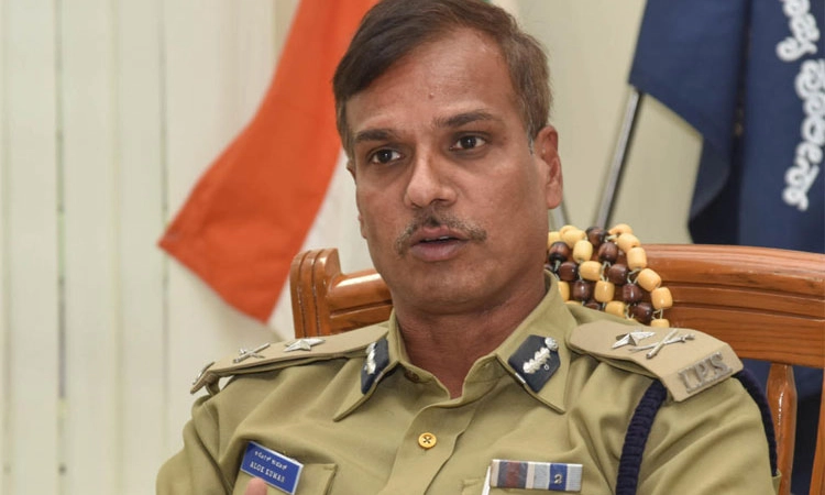 ಆಧಾರ್‌ ಕಾರ್ಡ್‌ ಬಗ್ಗೆ ಸಾರ್ವಜನಿಕರು ಎಚ್ಚರಿಕೆ ವಹಿಸಿ: ಅಲೋಕ್‌ ಕುಮಾರ್‌
