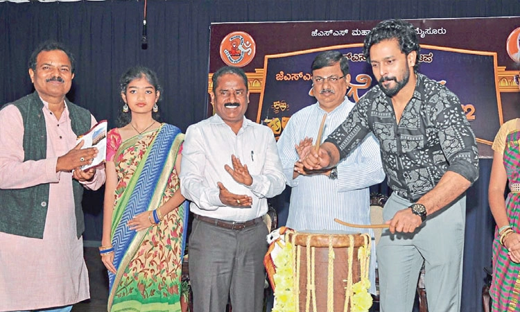 ವ್ಯಕ್ತಿತ್ವ ವಿಕಸನಕ್ಕೆ ರಂಗ ಚಟುವಟಿಕೆ ಸಹಕಾರಿ