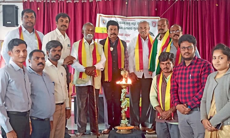 ಮೊಬೈಲ್‌ನಿಂದ ಪುಸ್ತಕ ಓದುವ ಹವ್ಯಾಸ ಕ್ಷೀಣ