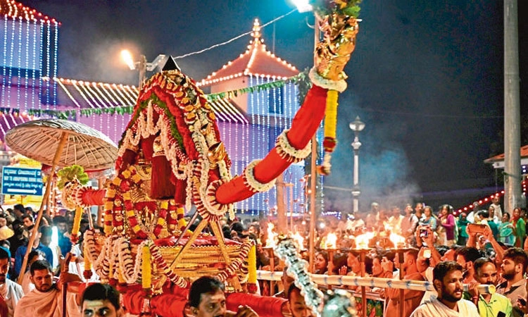 ಧರ್ಮಸ್ಥಳ ಲಕ್ಷದೀಪ: ಕೆರೆಕಟ್ಟೆ ಉತ್ಸವ
