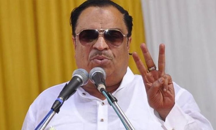 ಸಿಎಂ ಬೊಮ್ಮಾಯಿ ಕೇಶವಕೃಪಾ – ಬಸವಕೃಪಾ ನಡುವೆ ಸಿಕ್ಕು ಒದ್ದಾಡುತ್ತಿದ್ದಾರೆ: ಸಿ.ಎಂ.ಇಬ್ರಾಹಿಂ