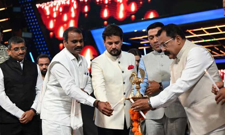 ಇಫಿ 53ನೇ ಚಿತ್ರೋತ್ಸವ;ಸುನಿಲ್ ಶೆಟ್ಟಿ, ದೇವಗನ್ ಸೇರಿ ಪಂಚ ಸಿನಿ ದಿಗ್ಗಜರ ಮಾತಿಗೆ ಚಪ್ಪಾಳೆಯ ಸುರಿಮಳೆ!