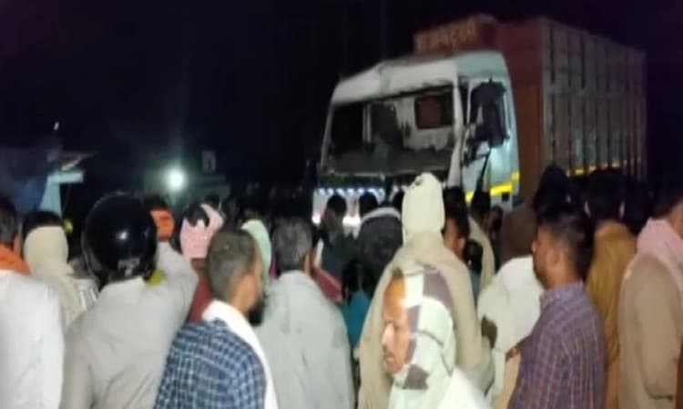 ಧಾರ್ಮಿಕ ಮೆರವಣಿಗೆಗೆ ಬಂದಿದ್ದವರ ಮೇಲೆ ಹರಿದ ಟ್ರಕ್: ಮಕ್ಕಳು ಸೇರಿ 12 ಮಂದಿ ಸಾವು, ಪ್ರಧಾನಿ ಸಂತಾಪ