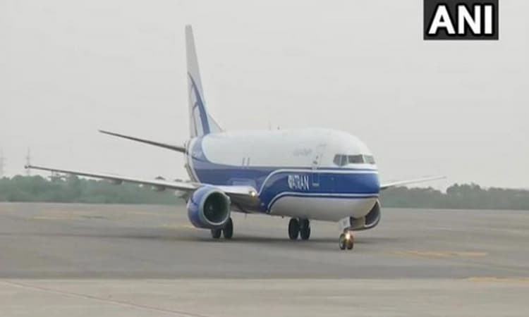 ಕಾರ್ಗೋ ವಿಮಾನದಲ್ಲಿ ಹೈದರಾಬಾದ್ ಗೆ ಬಂದಿಳಿದ ರಷ್ಯಾದ ಸ್ಫುಟ್ನಿಕ-v ಲಸಿಕೆ