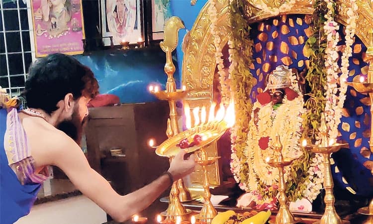 ಶ್ರೀ ಶನೀಶ್ವರ ಗ್ರಂಥ ಪಾರಾಯಣ, ಗೌರವಾರ್ಪಣೆ