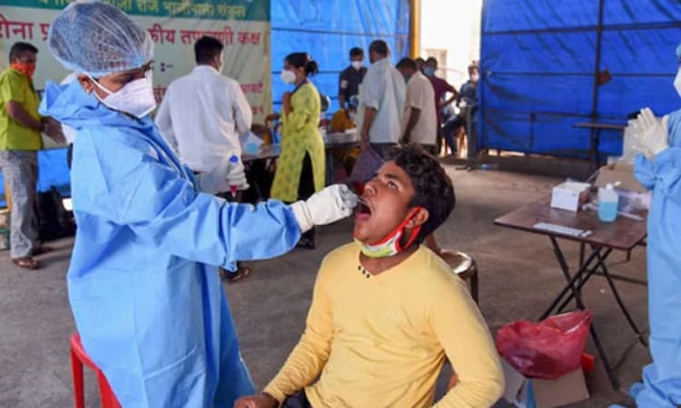 ಭಾರತದಲ್ಲಿ ಕೋವಿಡ್ ಪ್ರಕರಣದಲ್ಲಿ ಅಲ್ಪ ಪ್ರಮಾಣದ ಇಳಿಕೆ, 3.23 ಲಕ್ಷ ಪ್ರಕರಣ ಪತ್ತೆ