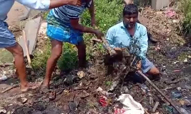 ಚರಂಡಿ ಸ್ವತ್ಛತಾ ಕಾರ್ಯಕ್ಕೆ ಅಡ್ಡಿ: ರೈತನ ವಿರುದ್ಧ ದೂರು