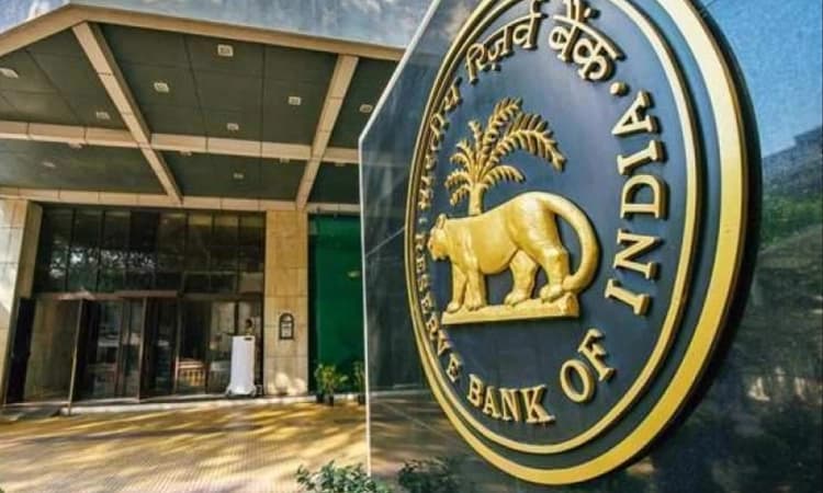 ಅಮೆರಿಕನ್‌ ಎಕ್ಸ್‌ಪ್ರೆಸ್‌ ಮತ್ತು ಡೈನರ್ಸ್‌ ಕ್ಲಬ್‌ ಕಾರ್ಡ್‌ಗಳ ಮಾರಾಟಕ್ಕೆ RBI ಕಡಿವಾಣ