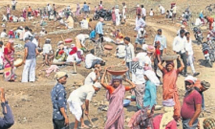 ಖಾತ್ರಿ ಸ್ಥಳದಲ್ಲಿ ನೀರಿಲ್ಲ-ನೆರಳಿಲ್ಲ, ಕೋವಿಡ್‌ ನಿಯಮ ಪಾಲನೆಯೂ ಇಲ್ಲ