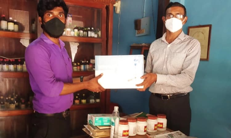 ಉದಯವಾಣಿ ವರದಿ ಫಲಶ್ರುತಿ: ಅಮಾಸೆಬೈಲು ಆಯುಷ್ ಆರೋಗ್ಯ ಕೇಂದ್ರಕ್ಕೆ ಇಸಿಜಿ ಯಂತ್ರ ಕೊಡುಗೆ