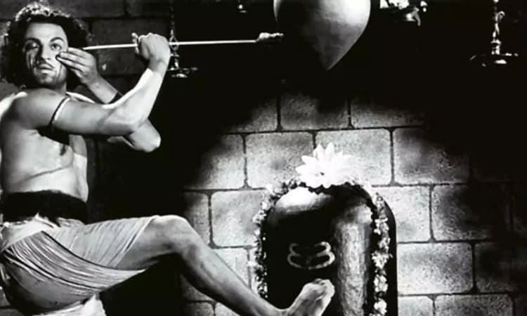 ‘ಮುತ್ತುರಾಜ್’ ಆಗಿದ್ದವರು ‘ರಾಜ್ ಕುಮಾರ್’ ಆಗಿದ್ದು ಹೇಗೆ?