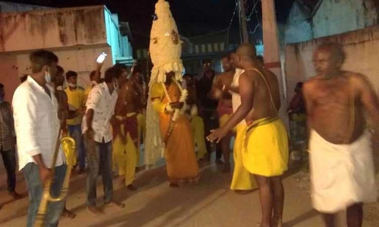 ಸರಳವಾಗಿ ನಡೆದ ಹೂವಿನ ಕರಗ ಮಹೋತ್ಸವ