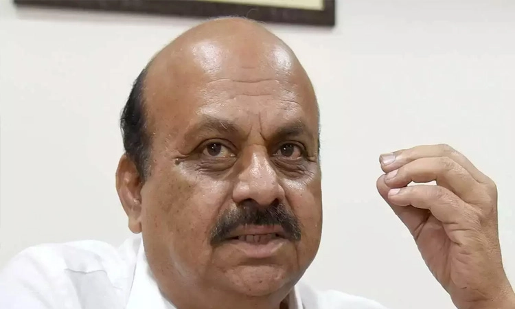 ಮುಷ್ಕರ ಸ್ಥಗಿತಗೊಳಿಸಿ, ಕೆಲಸಕ್ಕೆ ಹಾಜರಾಗಿ : ಸಾರಿಗೆ ನೌಕರರಿಗೆ ಬಸವರಾಜ ಬೊಮ್ಮಾಯಿ ಮನವಿ