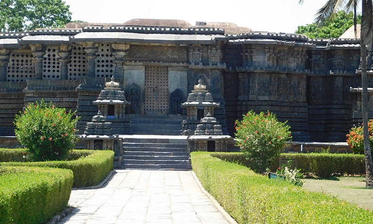 ವಿಶ್ವ ವಿಖ್ಯಾತ ದೇಗುಲಗಳು ಮೇ 15ರವರೆಗೆ ಬಂದ್‌