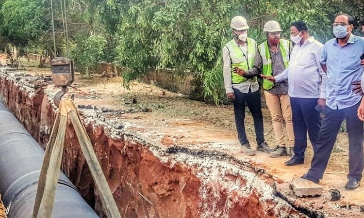 ನೀರಿಗೆ ಹಾಹಾಕಾರ: ಟ್ಯಾಂಕರ್‌ಗೆ ಹೆಚ್ಚಿದ ಬೇಡಿಕೆ