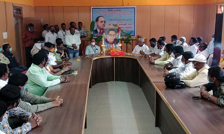 ಯಳಂದೂರು ವಿವಿದೆಡೆ ಅಂಬೇಡ್ಕರ್‌ ದಿನ