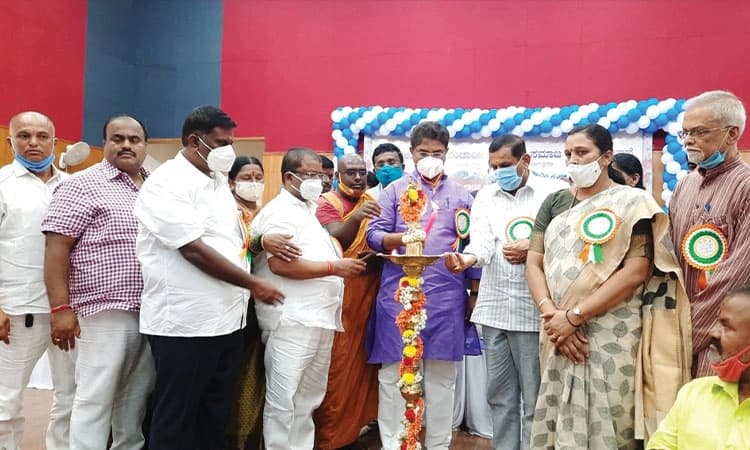 ಅಂಬೇಡ್ಕರ್‌ರ ಚಿಂತನೆ, ತತ್ವ ಸಿದ್ಧಾಂತ ಪಾಲಿಸಿ