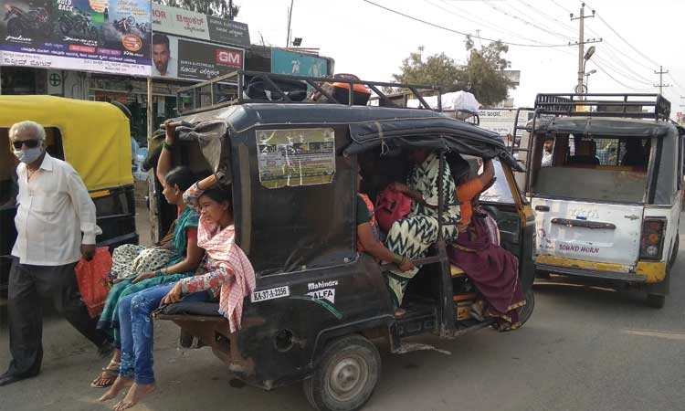 5 ದಿನ ಪೂರೈಸಿದ ಸಾರಿಗೆ ನೌಕರರ ಮುಷ್ಕರ