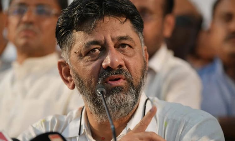 ಬಿಜೆಪಿಗೆ ಮಾರಾಟವಾದ ಪ್ರತಾಪಗೌಡ ಪಾಟೀಲರಿಗೆ ಮತದಾರರು ಪಾಠ ಕಲಿಸಲಿದ್ದಾರೆ: ಡಿ ಕೆ ಶಿವಕುಮಾರ್