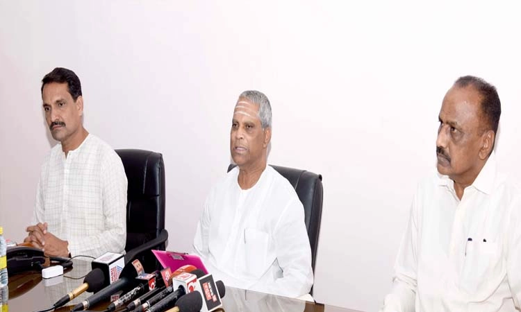 “ಸರ್ಕಾರಿ ವೈದ್ಯ ಕಾಲೇಜು ವಿರೋಧಿ ನಾನಲ್ಲ ‘