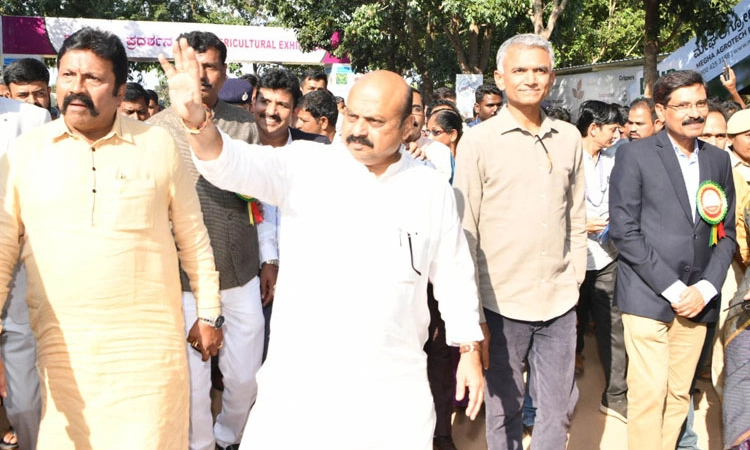 ರೈತರ ಆಸ್ತಿ ಜಪ್ತಿ ಮಾಡದಂತೆ ಕಾನೂನು ಜಾರಿ; ಮರುಪಾವತಿಗೆ ಸಮಯಾವಕಾಶ ನೀಡುವ ಅವಕಾಶ