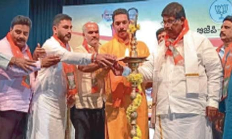 ಜೆಡಿಎಸ್‌ ಮುಕ್ತ ಹಾಸನ ಜಿಲ್ಲೆಗೆ ಬಿಜೆಪಿ ಸಂಕಲ್ಪ: ನಳೀನ್‌ ಕುಮಾರ್‌ ಕಟೀಲ್‌