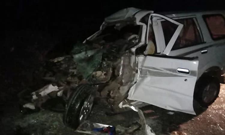 ಬಸ್-ಎಸ್ ಯುವಿ ನಡುವೆ ಭೀಕರ ಅಪಘಾತ: 11 ಕಾರ್ಮಿಕರ ದುರಂತ ಅಂತ್ಯ