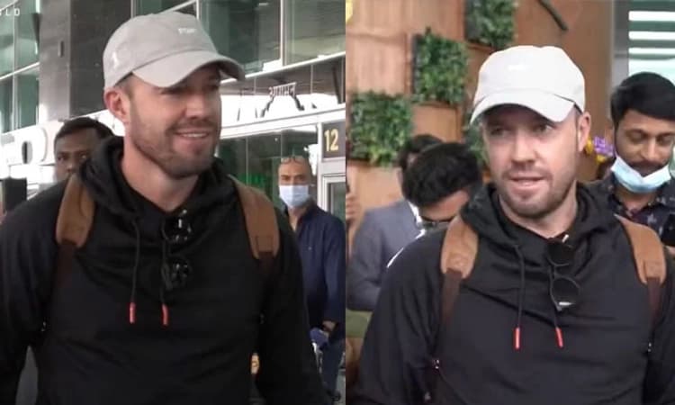 ಆರ್ ಸಿಬಿ ಅಭಿಮಾನಿಗಳಿಗೆ ಸಿಹಿ ಸುದ್ದಿ: ಬೆಂಗಳೂರಿಗೆ ಬಂದ ಎಬಿ ಡಿವಿಲಿಯರ್ಸ್