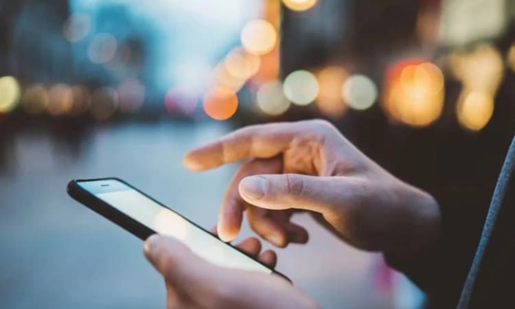 ಮಂಗಳೂರು : ಅನಧಿಕೃತ ರೈಲ್ವೇ ಆ್ಯಪ್‌ ನಂಬಿ ಬೇಸ್ತು ಬಿದ್ದ ಪ್ರಯಾಣಿಕರು!