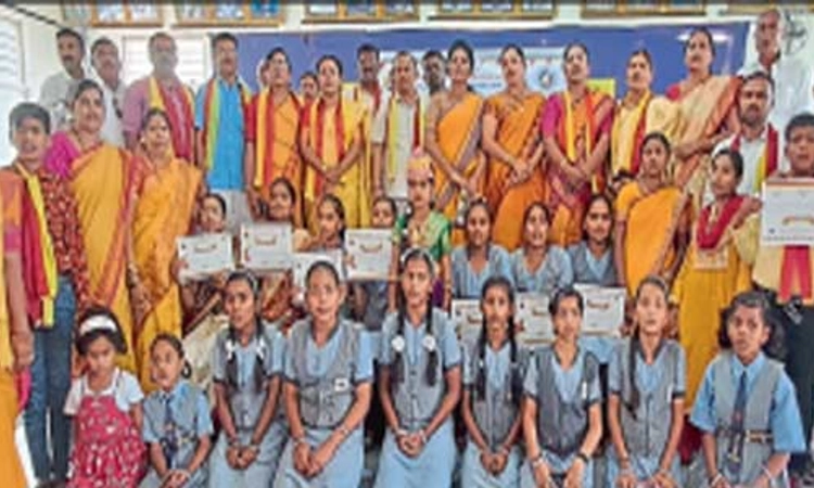 ಕನ್ನಡ ಭಾಷೆ ನಾಡಿನ ಅಸ್ಮಿತೆ: ಶಿವಾನಂದ ಶೆಲ್ಲಿಕೇರಿ