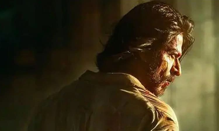 ಶಾರುಖ್ ಬರ್ತ್‌ಡೇಗೆ “ಪಠಾಣ್”‌ ಟೀಸರ್‌ ಗಿಫ್ಟ್‌: ಕಿಂಗ್ ಇಸ್‌ ಬ್ಯಾಕ್ ಎಂದ ಫ್ಯಾನ್ಸ್