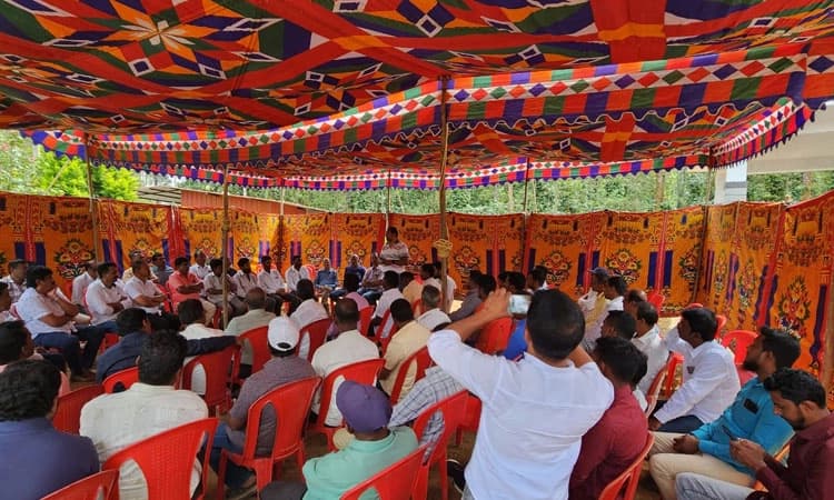 ಚಿಕ್ಕಮಗಳೂರು: ಮೋಟಮ್ಮ ಪುತ್ರಿಗೆ ಕೈ ಟಿಕೆಟ್‌ ನೀಡಿದ್ದಕ್ಕೆ ಮುಖಂಡರ ಆಕ್ರೋಶ