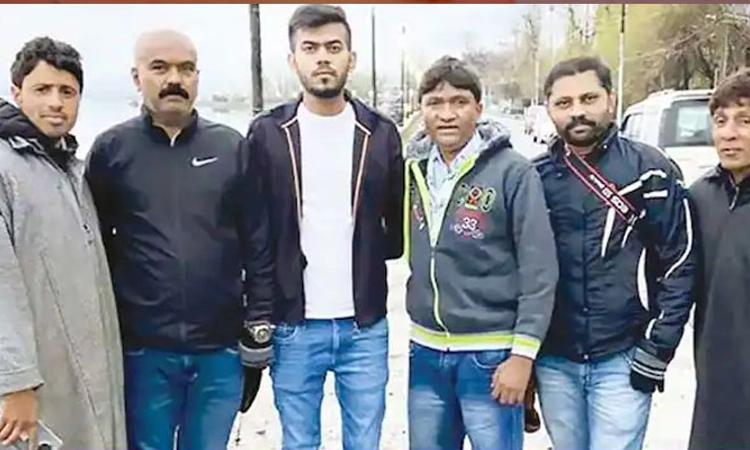 ತೆರೆಮೇಲೆ ಕಾಶ್ಮೀರ ಚಿತ್ರಣ: ‘ಆರ್ಟಿಕಲ್‌ 370’ ಪೋಸ್ಟರ್‌ ಬಿಡುಗಡೆ