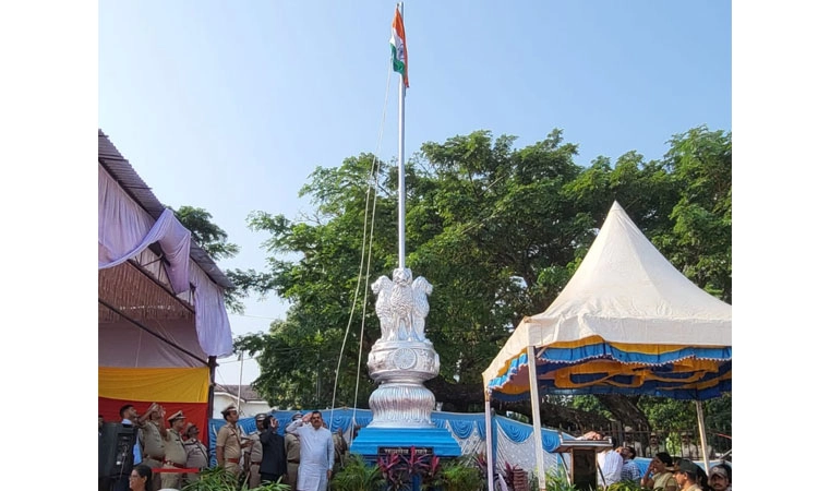 ಮಂಗಳೂರು: ಕನ್ನಡ ರಾಜ್ಯೋತ್ಸವ ಆಚರಣೆ