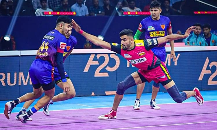 ಪ್ರೊ ಕಬಡ್ಡಿ ಲೀಗ್‌:  ಬೆಂಗಳೂರು ಬುಲ್ಸ್‌ , ಗುಜರಾತ್‌ ಜೈಂಟ್ಸ್‌ ಗೆ ಗೆಲುವು