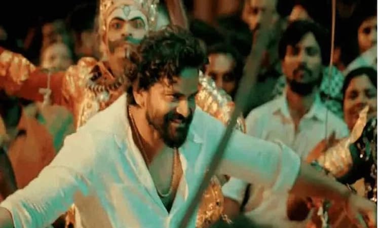 ಹೆಡ್ ಬುಷ್ ಚಿತ್ರದಲ್ಲಿ ಭಾವನೆಗೆ ಧಕ್ಕೆ?; ವಿವಾದಕ್ಕೆ ಗುರಿಯಾದ ಚಿತ್ರ