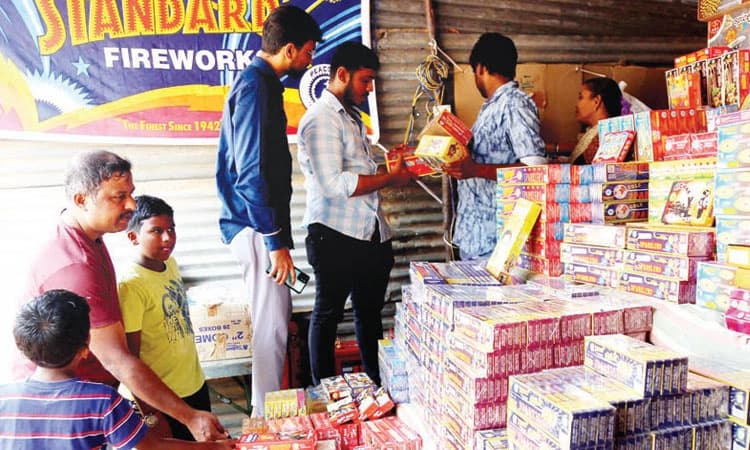 ಹಸಿರು ಪಟಾಕಿಗಳ ಉತ್ಪಾದನೆಯಲ್ಲೂ ಕುಸಿತ