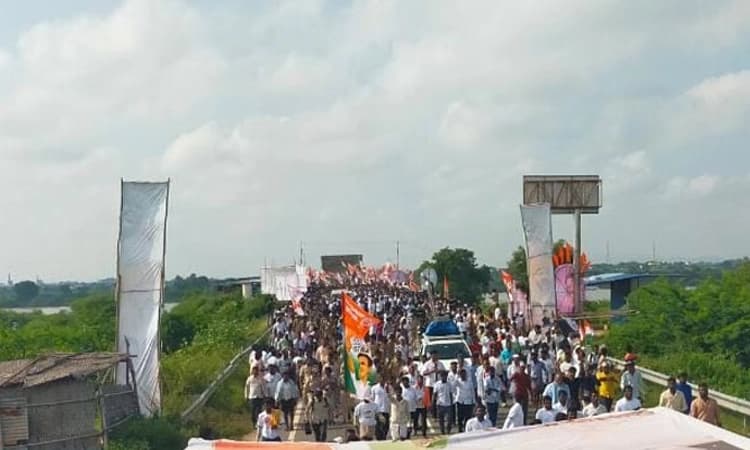 ಮತ್ತೆ ಕರ್ನಾಟಕ ಯಾತ್ರೆ: ಎಡೆದೊರೆ ನಾಡಿಗೆ ರಾಹುಲ್ ಗಾಂಧಿಗೆ ಅದ್ದೂರಿ ಸ್ವಾಗತ