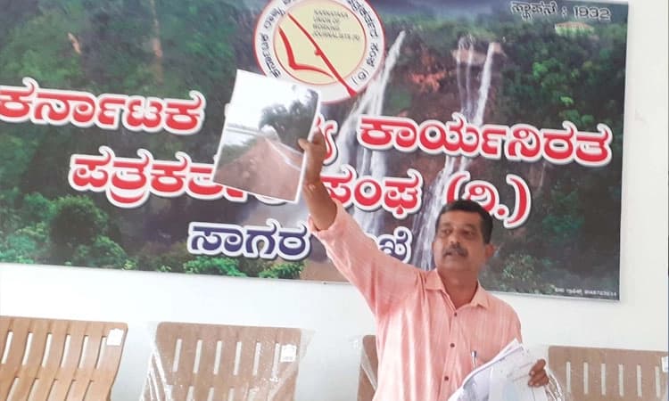 ಸಾಗರ: ಗಣಪತಿ ಕೆರೆ ಒತ್ತುವರಿ ಸಂಬಂಧ ಶಾಸಕ ಹಾಲಪ್ಪರಿಗೂ ನೋಟಿಸ್‌ ; ಐ.ವಿ.ಹೆಗಡೆ ಆರೋಪ