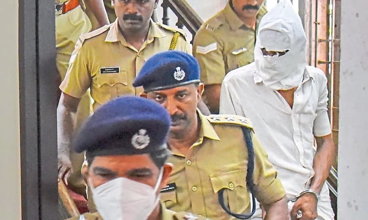 ಬಲಿ ಕೊಟ್ಟವರಿಂದ ನರಮಾಂಸ ಭಕ್ಷಣೆ; ದುಷ್ಕರ್ಮಿಗಳ ಘಾತಕ ಕೃತ್ಯ ಬಯಲು