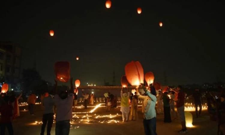ಮುಂಬಯಿ:  30 ದಿನಗಳವರೆಗೆ ಹಾರುವ ಲ್ಯಾಂಟರ್ನ್‌ಗಳ ಬಳಕೆಗೆ ನಿಷೇಧ