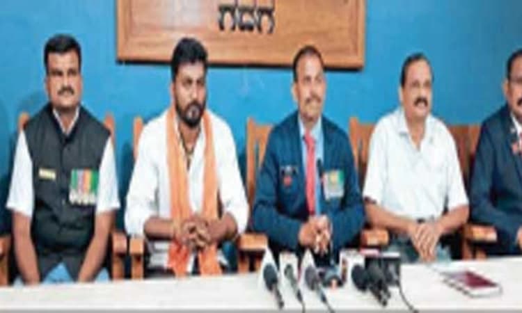 ಜನಪ್ರತಿನಿಧಿ-ಅಧಿಕಾರಿಗಳಿಂದ ಸೈನಿಕರಿಗೆ ಅವಮಾನ ಆರೋಪ